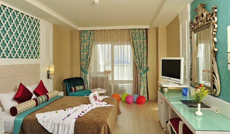 Adenya Hotel
